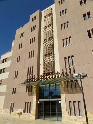Islamic Bank Commercial Center – Aqaba